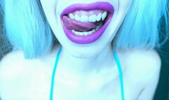 I lick my teeth - 720p