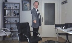 Sit quietly on your knees while I'm smoking!