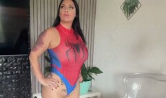 Spider Curves and the Bondage Ball