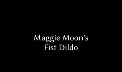 Maggie Moon's Fisting Dildo