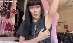 Smelling My Sweaty Morning Pits and Tits