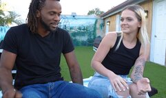 Skinny Dippin' & Anal Gapin' - Mp4 4K