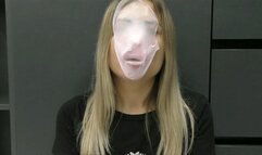 Smashing the big bubbles in your face MP4 HD 720p