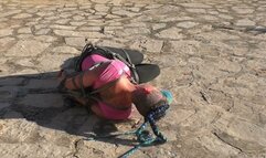 Maya Homerton - Outdoor Escape Challenge for the spanish Bondage Beauty - Full Clip wmv HD