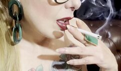 Close-up Marlboro reds - Deep Inhales - Makeup - Natural nails