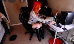 Secretary Demonstrates