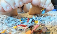 Feet that crush little men 720HD