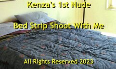 Kenza Rubs Herself With Lotion Before Bed