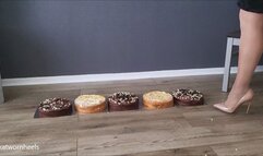5 Big Cakes Get Crushed Under My Louboutins