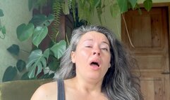 a lot of snot after a wet sneeze