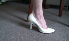 Lilly, the coconut oil, the wiping off