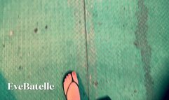 Flip Flop Walk On A Singing Bridge