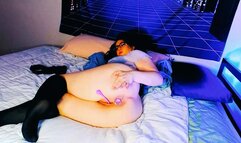 Buttplug insert and playing with toys