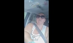 Mandys boobs are bouncing- 720p