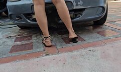 Milah Arches Pedal pumping and cranking fantasy on flip flops