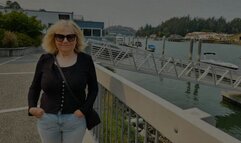 Flashing GILF Gone Wild