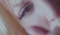 A New Size - Blondie Fesser