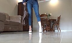 can't resist wearing heels mp