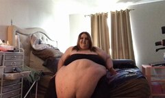 SSBBW BELLY LIFT AND PLOP