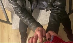 Do you like sloppy blowjobs?