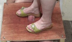 NEW CAM 3 PART 2 HARD CLOGS AND SCHOLLS FULL WEIGHT COCK CRUSH w BAREFOOT HAPPY ENDING