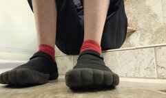 Removing Sweaty Shoes & Red Socks 10 Hour Wear