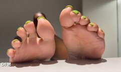 "Treasures sexy green toes in the office"