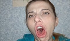 A cough that strains the throat