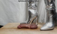 SUFFER IN PAIN AND CUM UNDER MY BOOTS [CENSORED][CLOSE-UP]