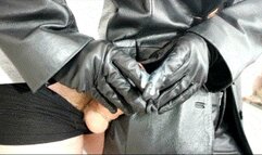 HJ Mistress in leather, when no wife at home MP4