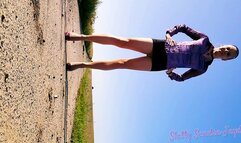 Sandra Jayde 24-09-23 Legshow and walking in shiny pantyhose