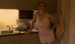 Cooking with Tina again (2019) (MP4)