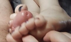 BBW Michelle, Ticklish Toejob!