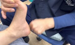 MILF FOOT MASSAGE IN ASIA