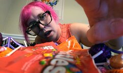 ZEES TINY HALLOWEEN SNACK 1080p