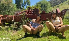 Peeing with Evie and Mischa