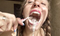 A mouthful of cum from the hottie