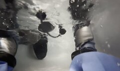 Underwater Gasmask Bondage Peril