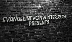 Vampire Eve Blowjobs in Bed