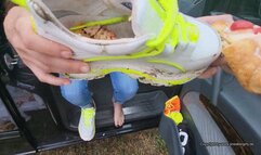 cake crush with cute Buffalo