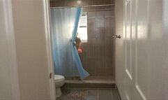 Step-Sis Let's Me Soap Her Up - Mp4 4K