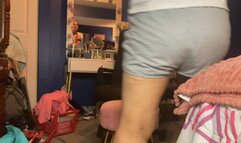 Slippery Soles Ft a Skinny Sophia