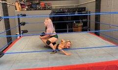 Submission grappling back and forth match