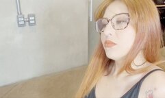 WORSHIPING AND LICKING MY GODDESS' FEET - BY MORENA ROSA - CLIP 1 IN FULL HD