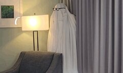 Lester Tries To Go To A Haunted House with Morgana Sole & Whitney Morgan