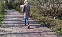 i lose my shoe creepy guy follows me wmv 1280 x 720