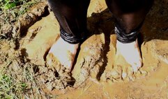Messy Muddy Wet BBW FEET