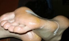 Marianne - Teasing glans with her toenails and cumming on her sweaty soles [dirty feet, foot worship, footjob] (4K)