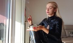 Admire your Mistress relaxing