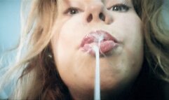 I spit on your face mp4 HD